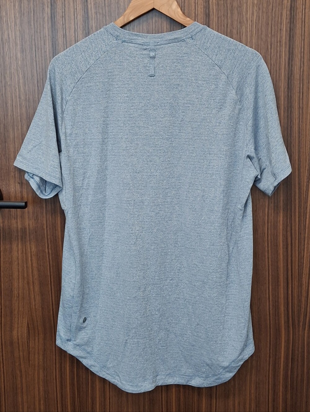 LULULEMON Athletic T-shirt SZ M - Picture 4 of 5